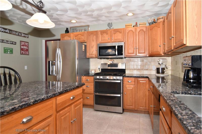 Granite eat in kitchen with appliances