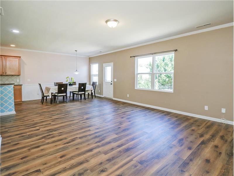 Open floor plan with great room-breakfast-kitchen combo