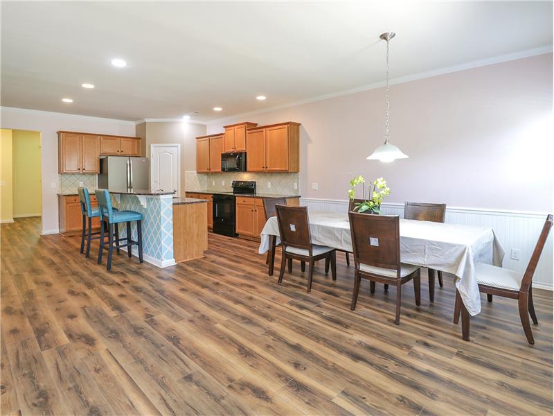 Kitchen-breakfast area