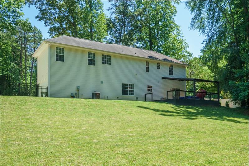 
                            Property Image 38