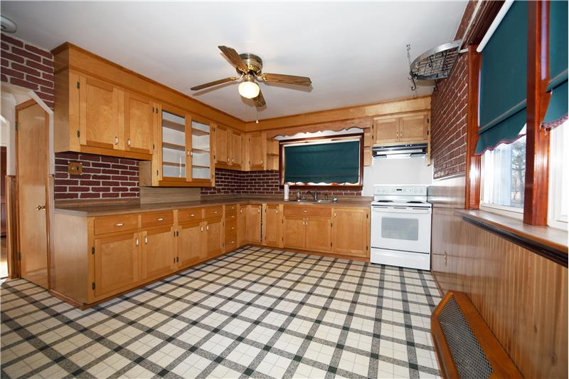 908 Wells Road, Phoenixville, Kitchen