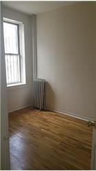 Primary listing photos for listing ID 590927