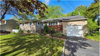 Primary listing photos for listing ID 641087