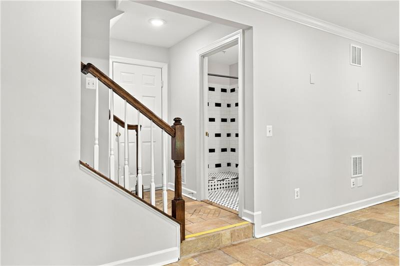 
                            Property Image 66