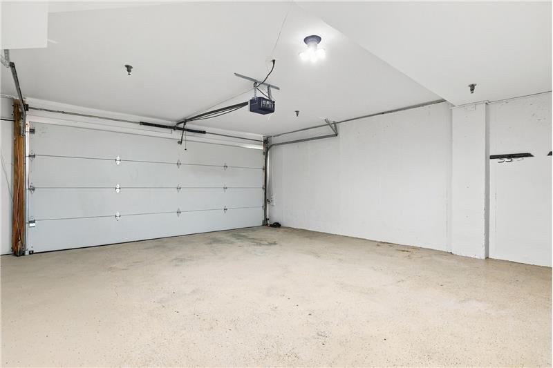 
                            Property Image 70