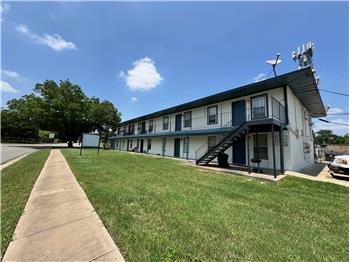 Primary listing photos for listing ID 530280