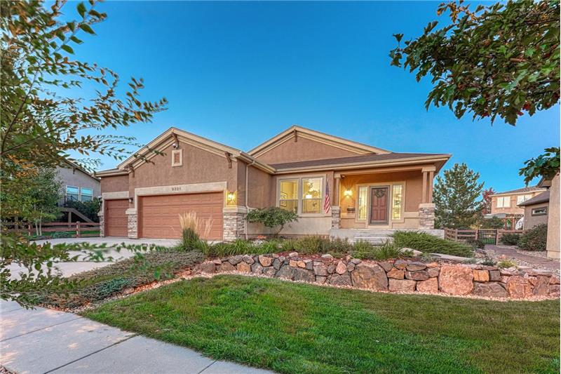 Exceptional Energy Star Certified/Built Green ranch home in the popular Villages at Wolf Ranch!