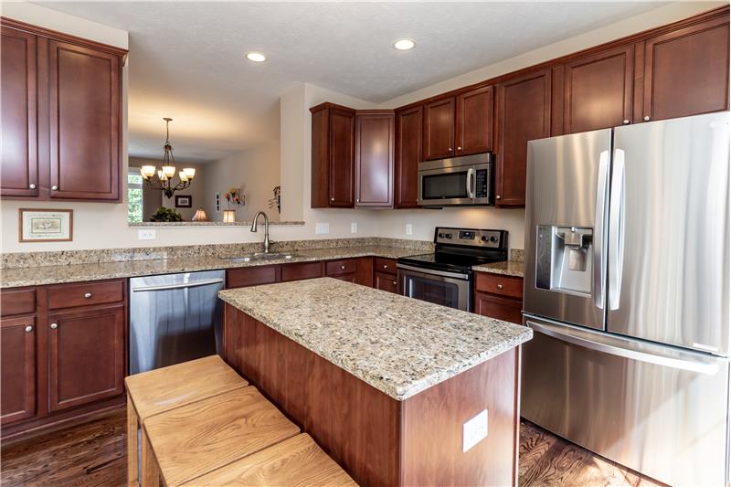 Open kitchen - 933 2nd Ave NW, Carmel, IN 46033