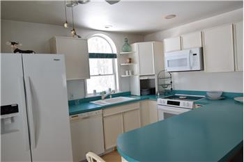 Kitchen with large  island