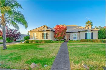 Primary listing photos for listing ID 580445