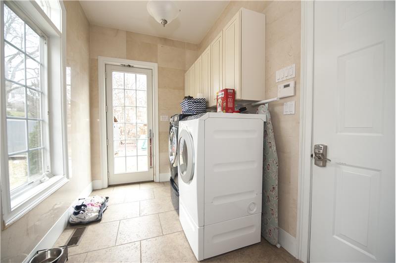 949 Wootton Road Laundry Room