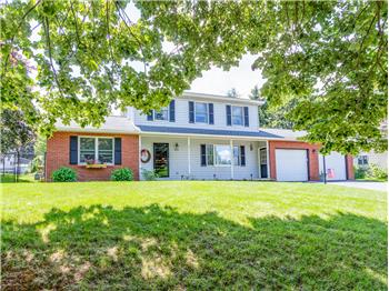 Primary listing photos for listing ID 641470
