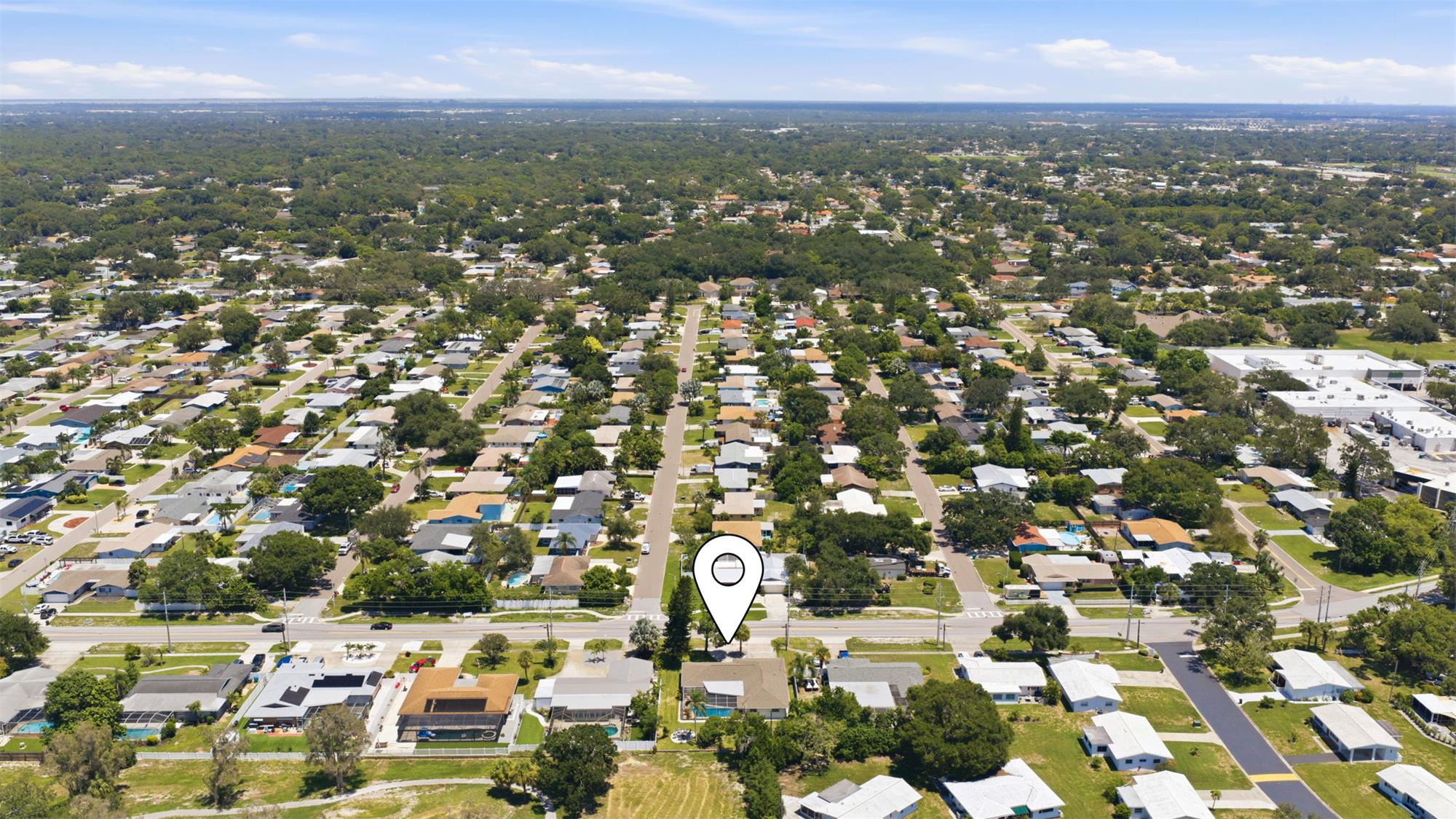 https://realbird.blob.core.windows.net/rb-photos/9542-oakhurst-rd-seminole-fl-33776_E8D2F2E4_656362_639277615325268654_80x60.jpg