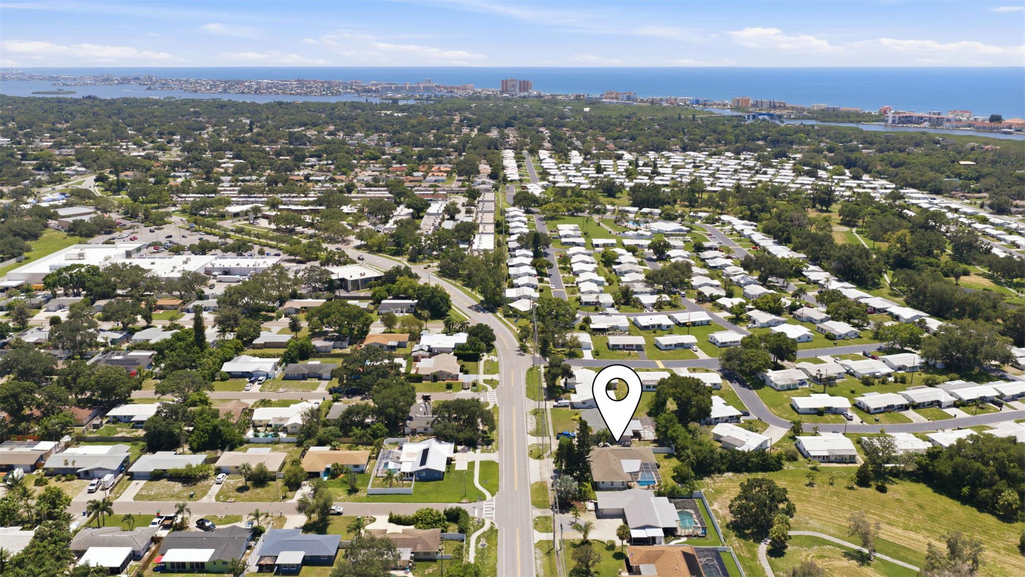 https://realbird.blob.core.windows.net/rb-photos/9542-oakhurst-rd-seminole-fl-33776_E8D2F2E4_656362_639277615332611195_80x60.jpg