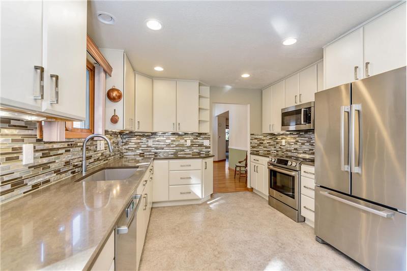Stainless steel appliances all included