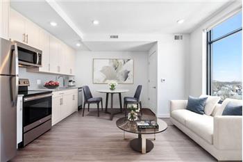 Primary listing photos for listing ID 629772