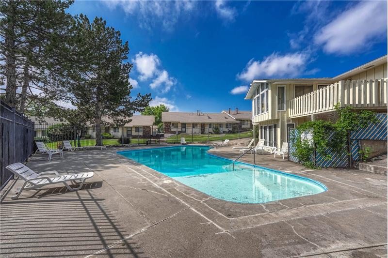 Community pool