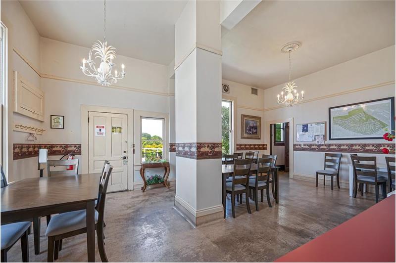 
                            Property Image 63