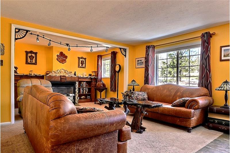 Family Room/Angle 2