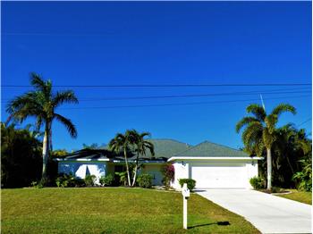 Primary listing photos for listing ID 497710