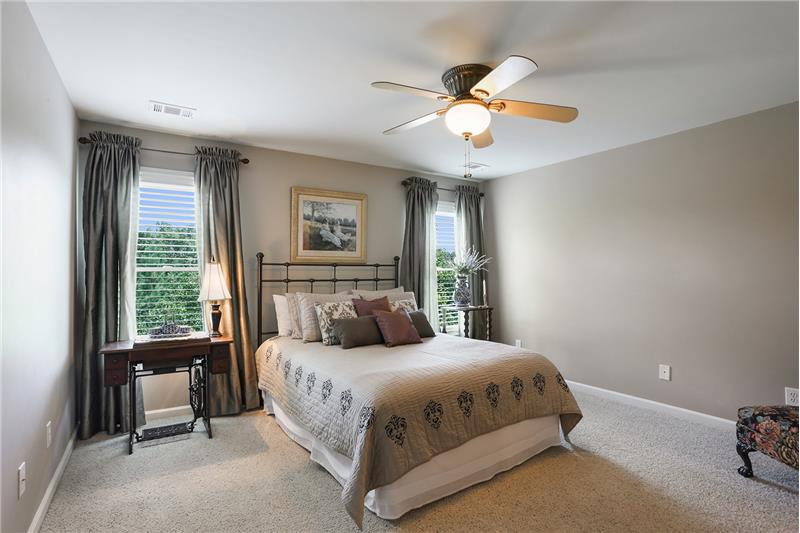 Guest Bedrooms With Walk In Closet