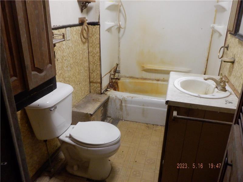 
                            Property Image 5