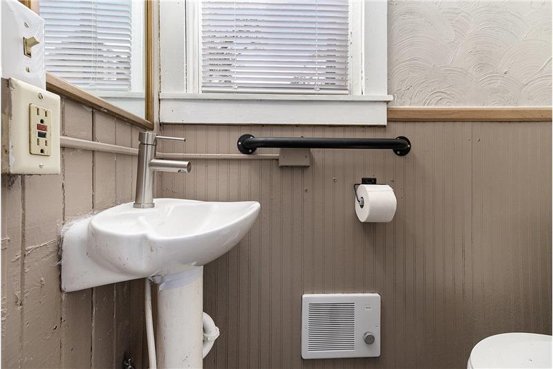 
                            Property Image 9