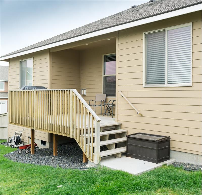 Covered Deck for your summertime enjoyment