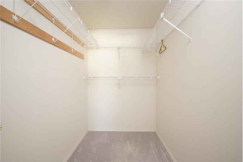 Walk-in closet