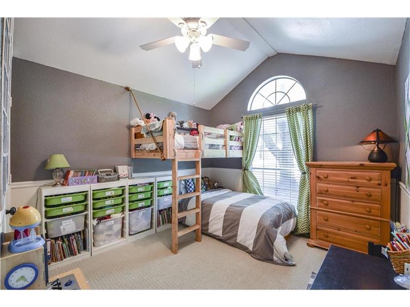 Adorable secondary bedroom