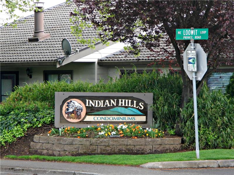 West Entrance to Indian Hills