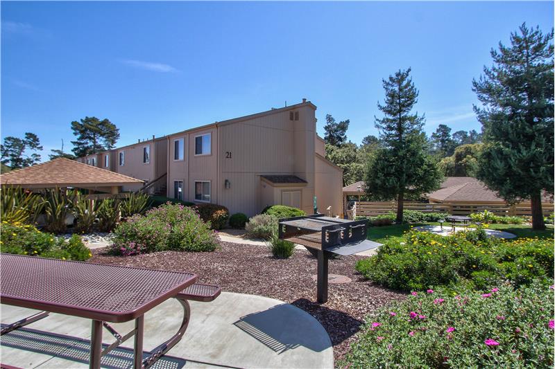 300 Glenwood Circle #251
