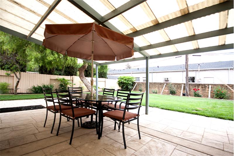 covered patio
