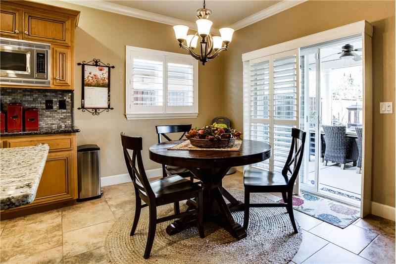 breakfast nook