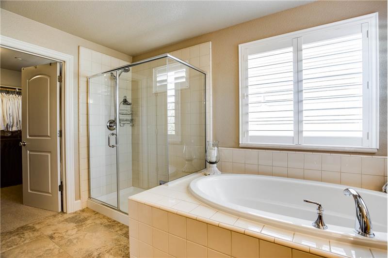 deep soaking tub