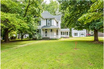 Primary listing photos for listing ID 448131