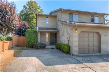 Primary listing photos for listing ID 483364