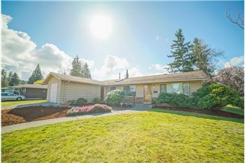 Primary listing photos for listing ID 504274