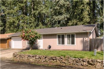 Primary listing photos for listing ID 504980