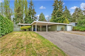 Primary listing photos for listing ID 506902