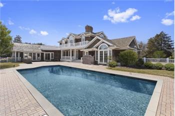 Primary listing photos for listing ID 442464