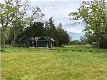 Primary listing photos for listing ID 498126