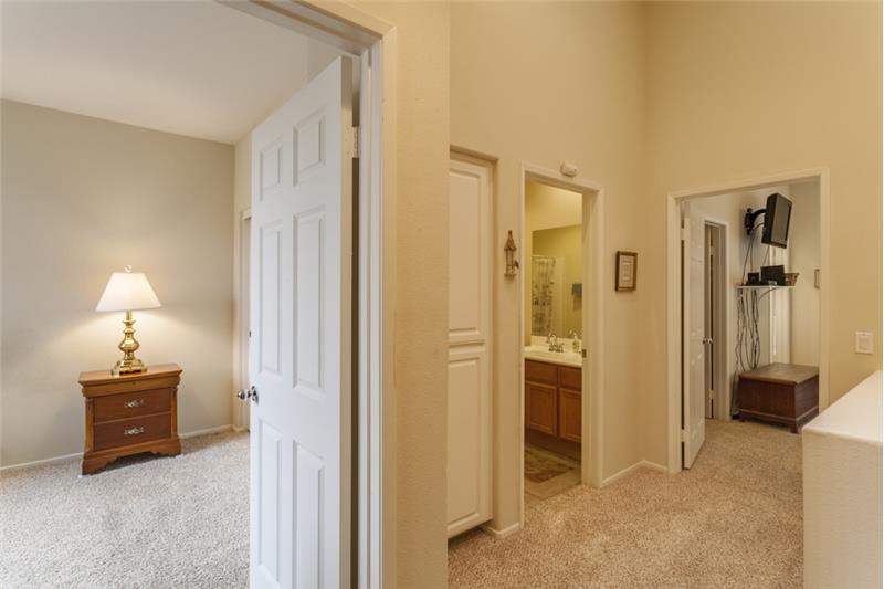 Simi Valley Townhome-Hallway