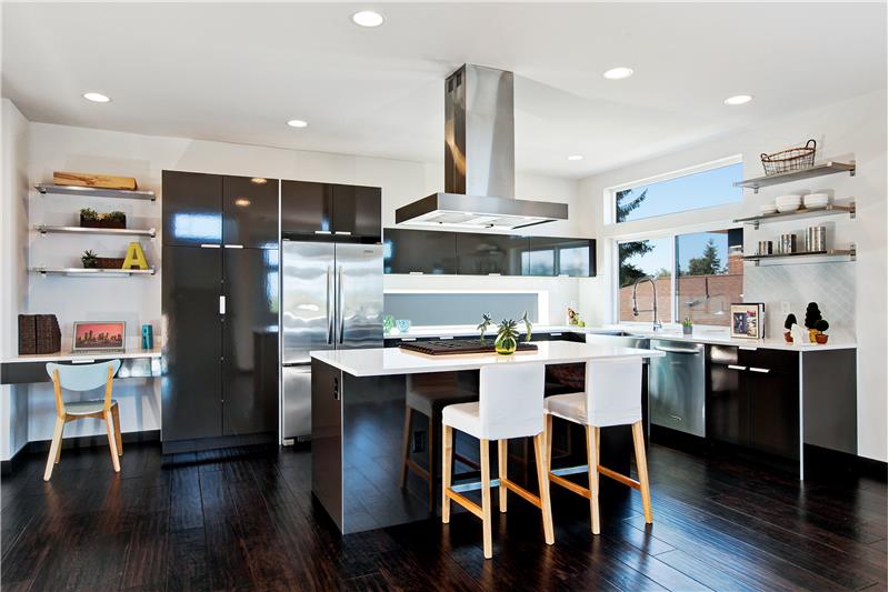 Incredible gourmet open-concept kitchen