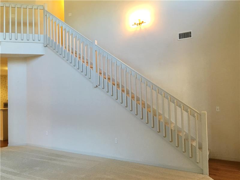 Stair to 2nd Level