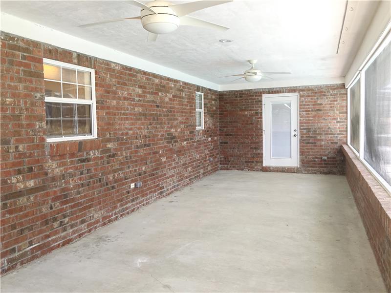 Screened Patio