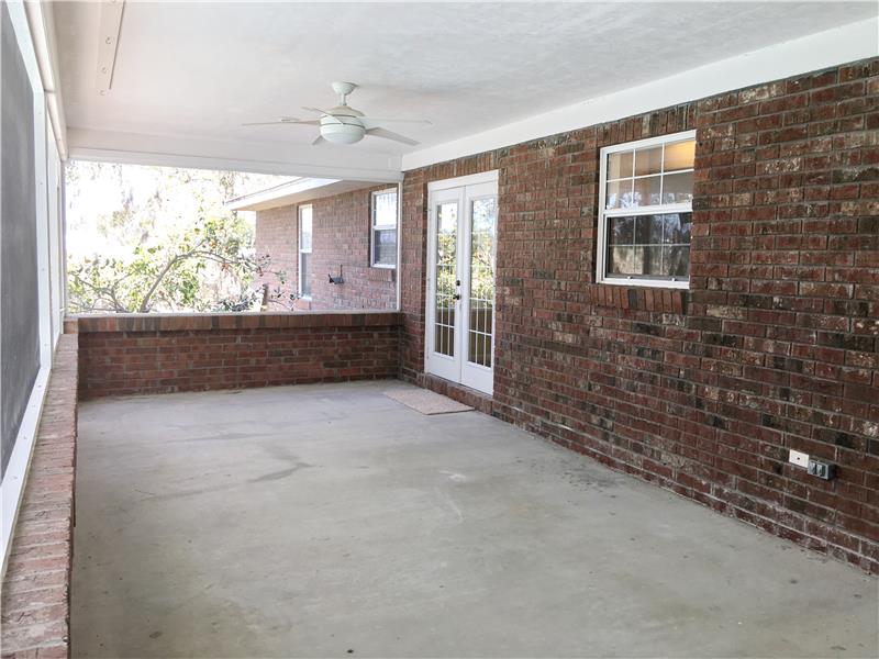 Screened Patio
