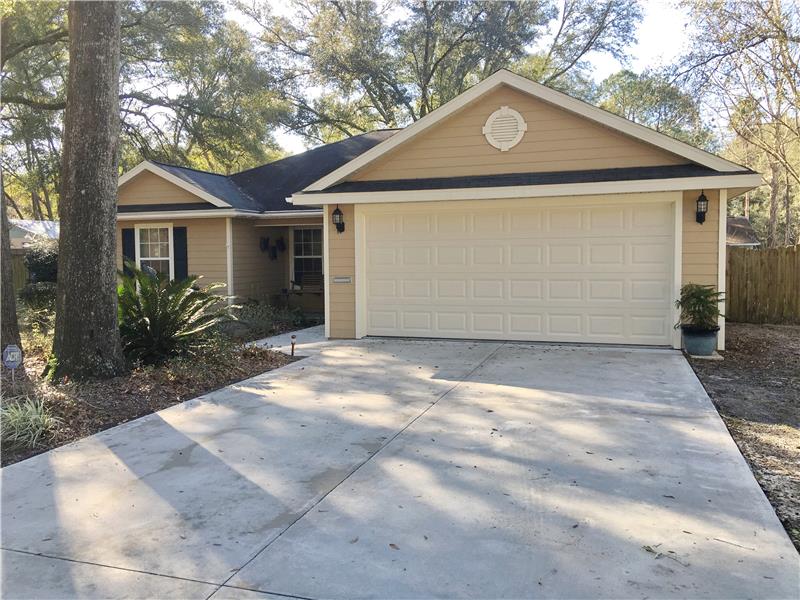 2 Car Garage