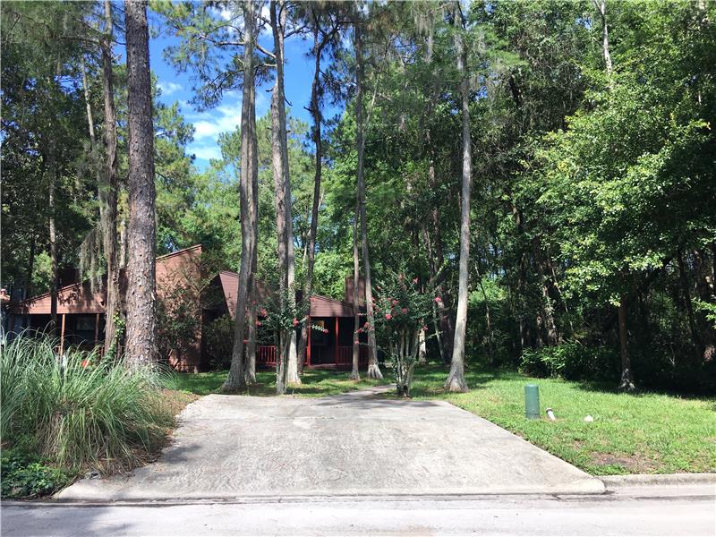 Front View with Driveway