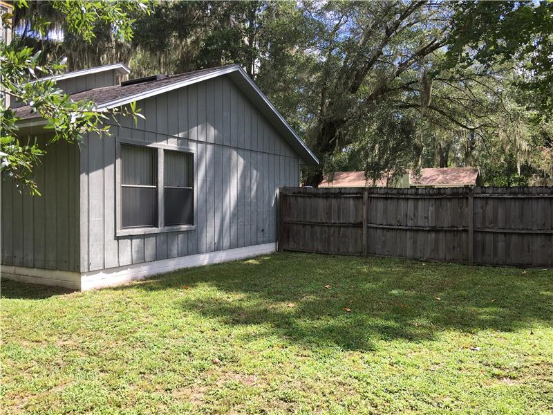 Side Rear Yard
